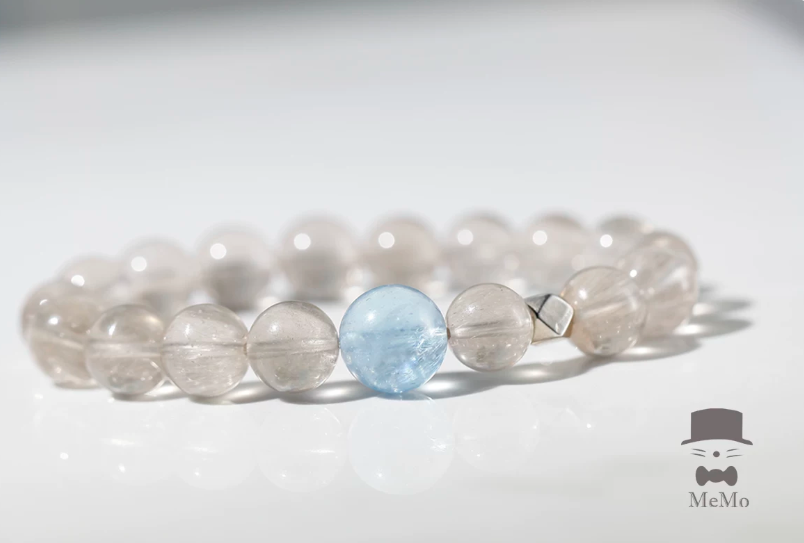 gentleman cat memo, same style as lu si, buy gray rabbit fur angel bracelet with lapis lazuli