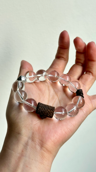 Dawn Afterdaek [Silent Agarwood] Natural Double-A White Crystal Agarwood Bracelet – Good Luck and Wealth Gift