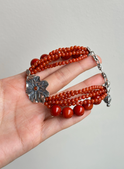 natural southern red · original design [full of luck] nearly full red and full meat handmade bracelet with thai silver bringing fortune and auspiciousness